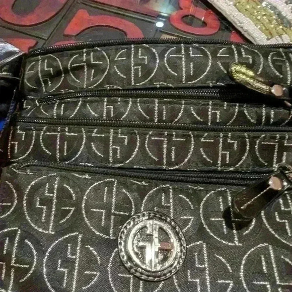 Gianni Bernini Crossbody - Picture 6 of 14